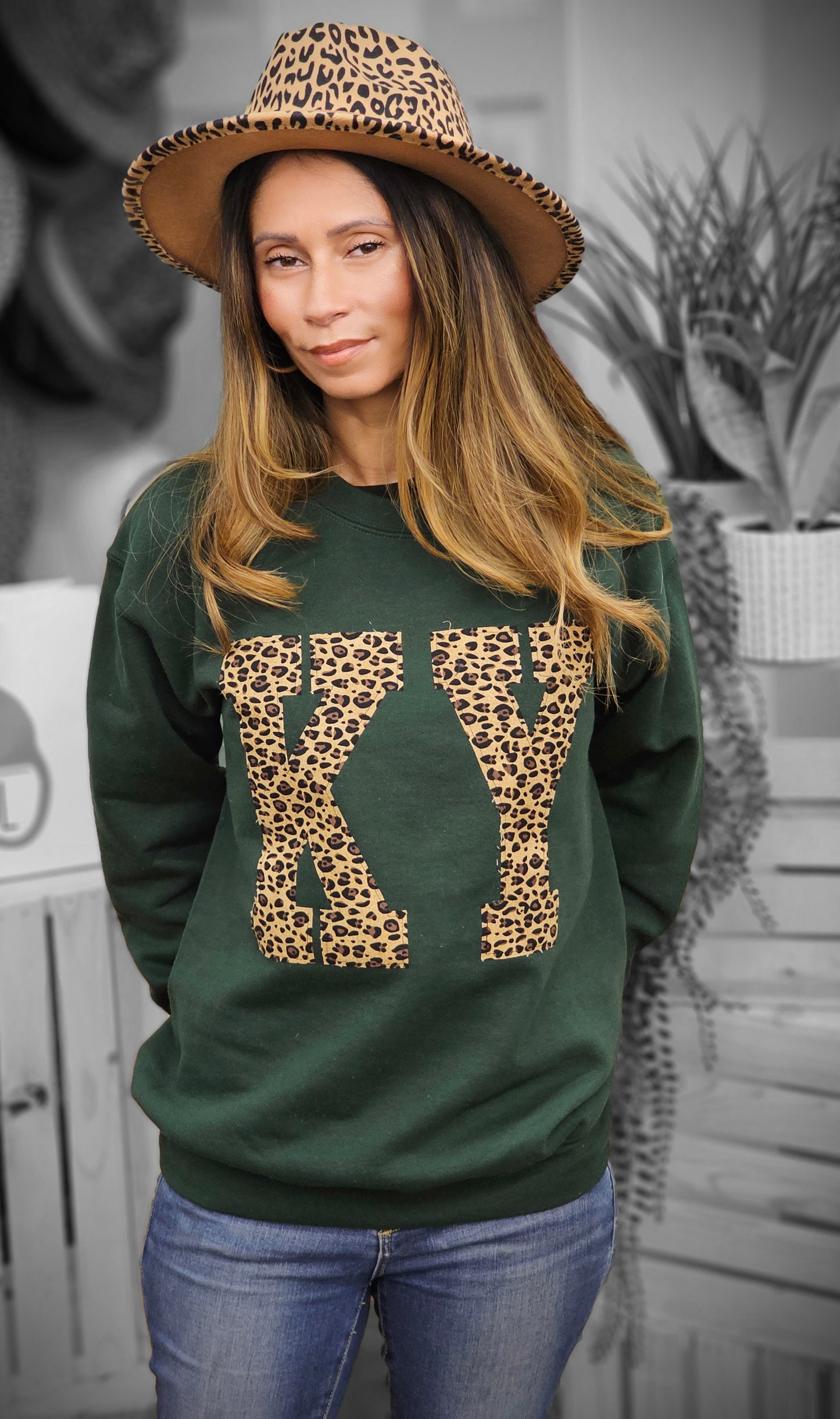 KY LEOPARD SWEATSHIRT Apliqué