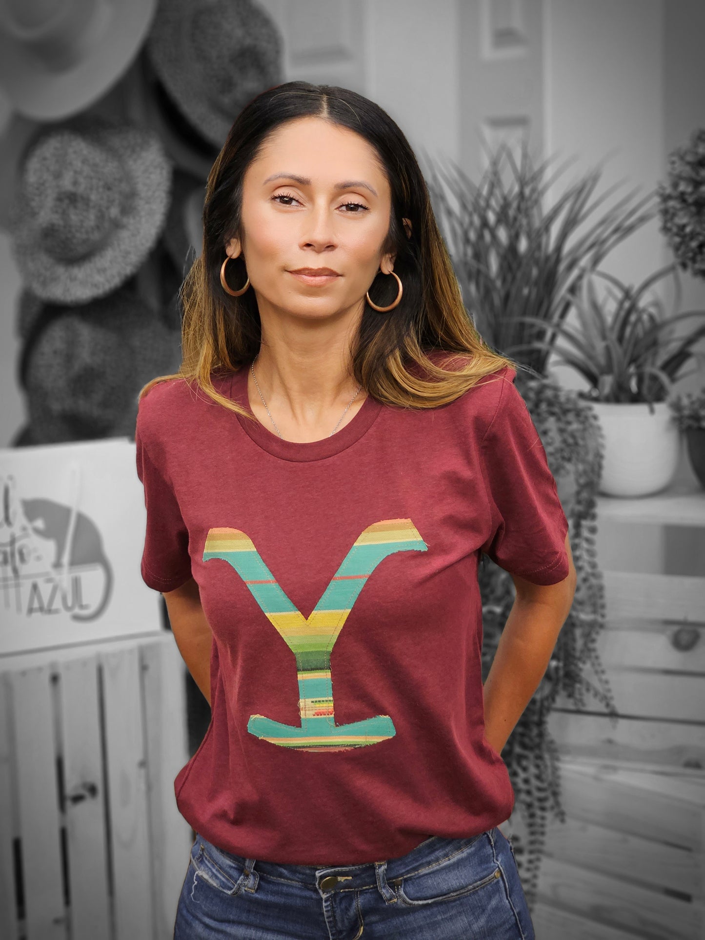 YELLOWSTONE BRAND Tee Apliqué