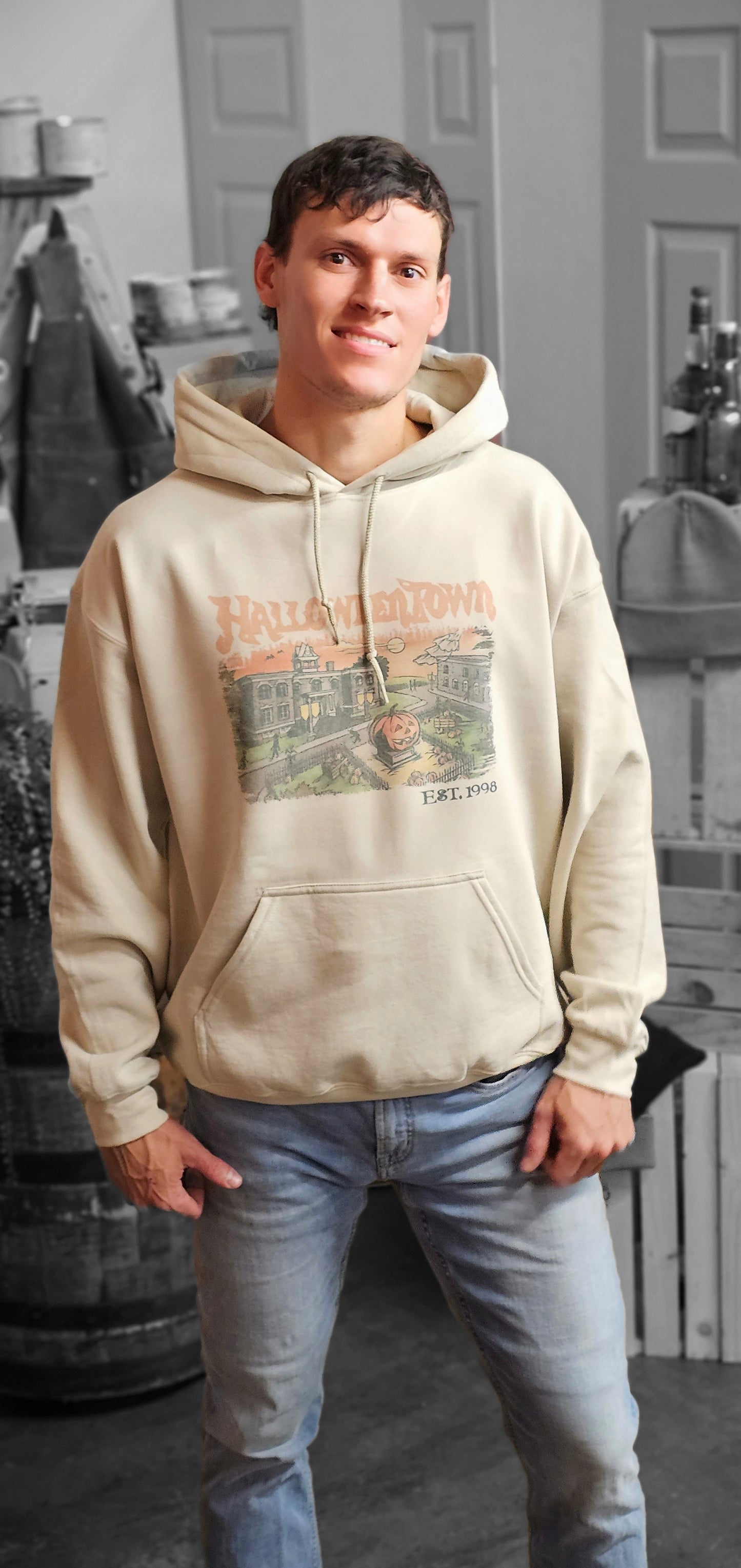 Halloween-Town HOODIE