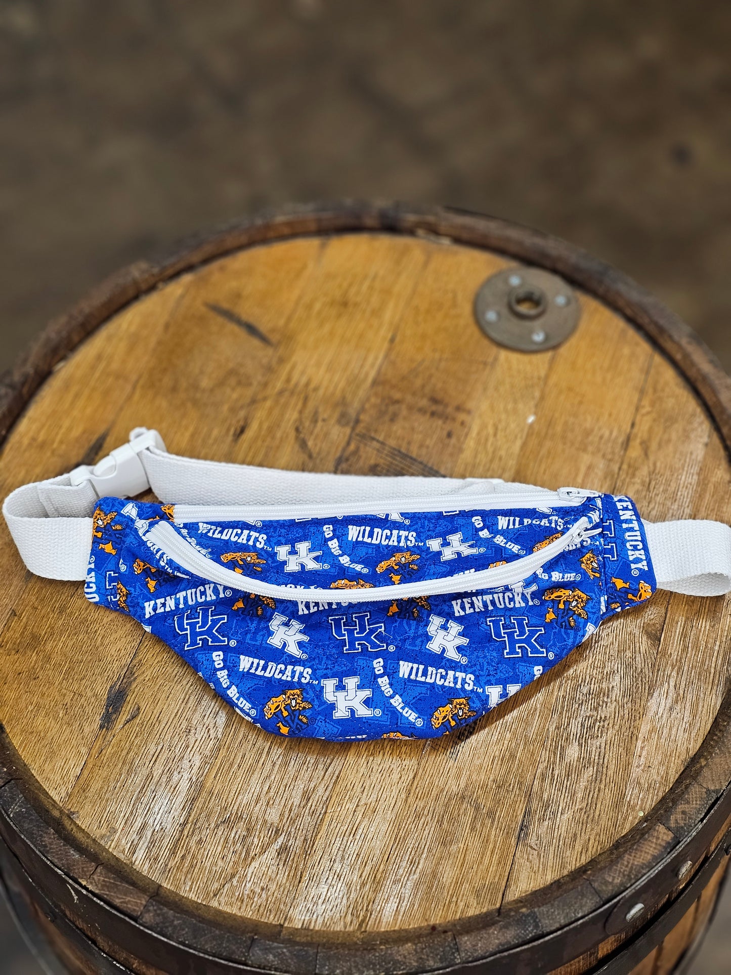 University of Kentucky Crossbody Bag
